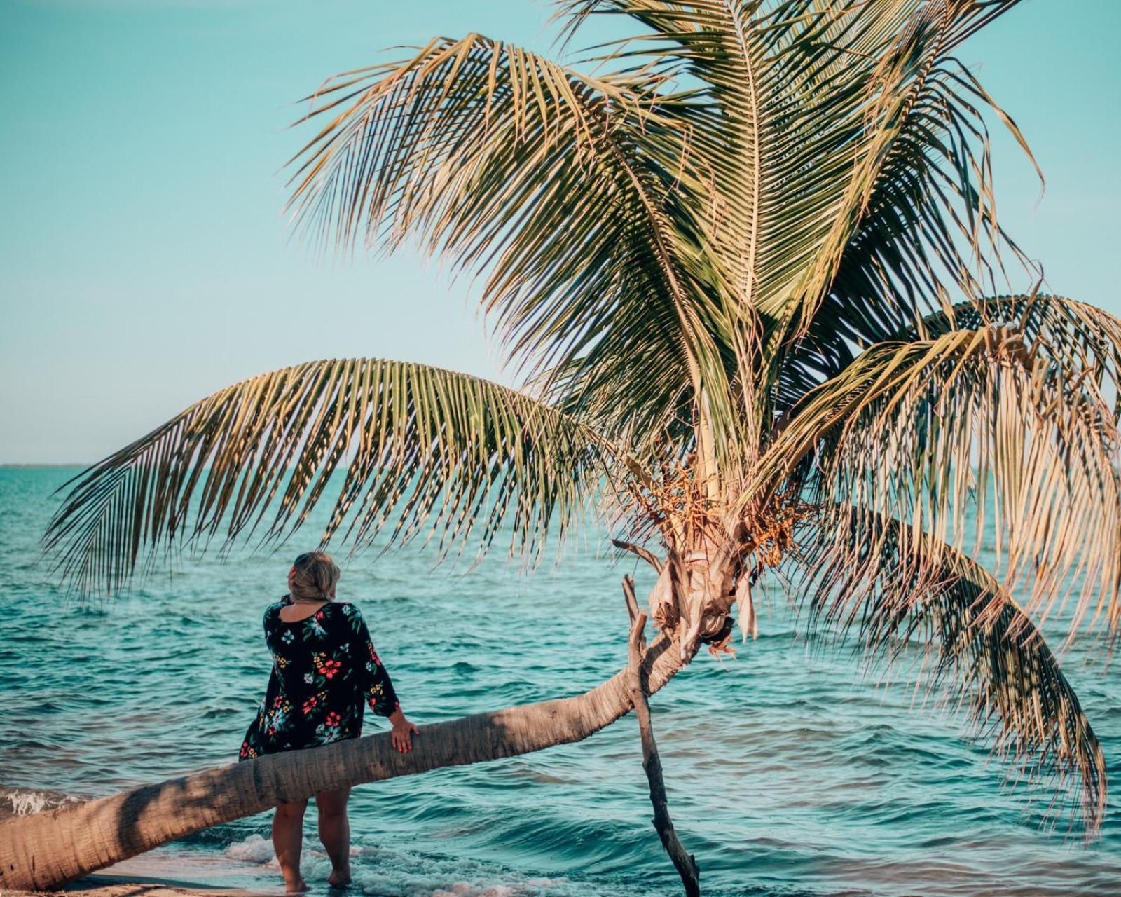 Laru Beya Resort Placencia Екстер'єр фото