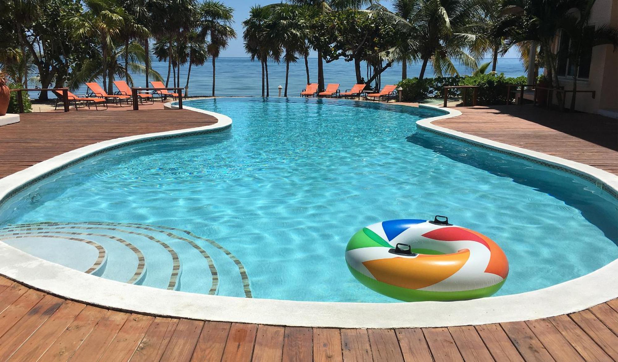 Laru Beya Resort Placencia Екстер'єр фото