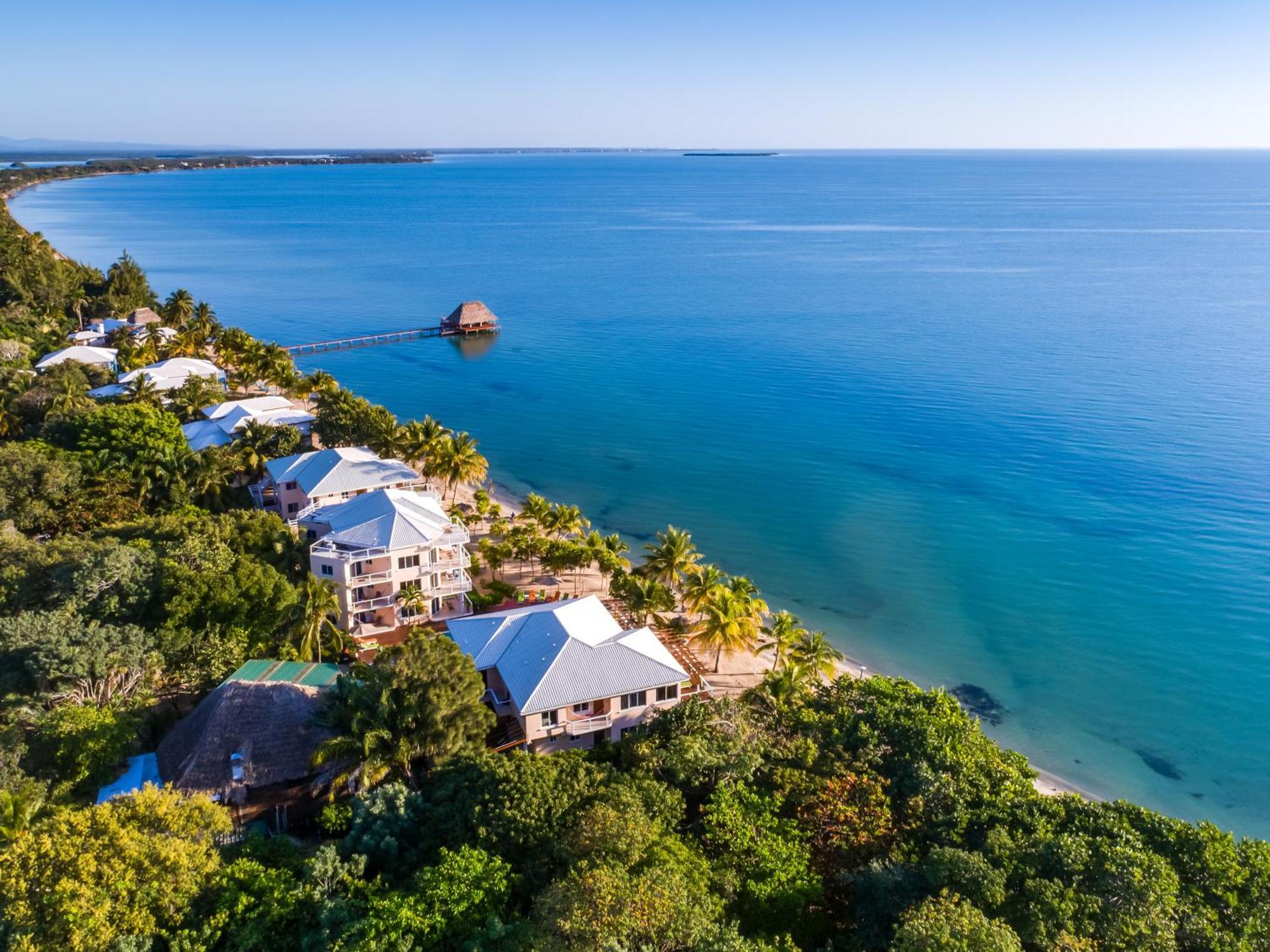 Laru Beya Resort Placencia Екстер'єр фото