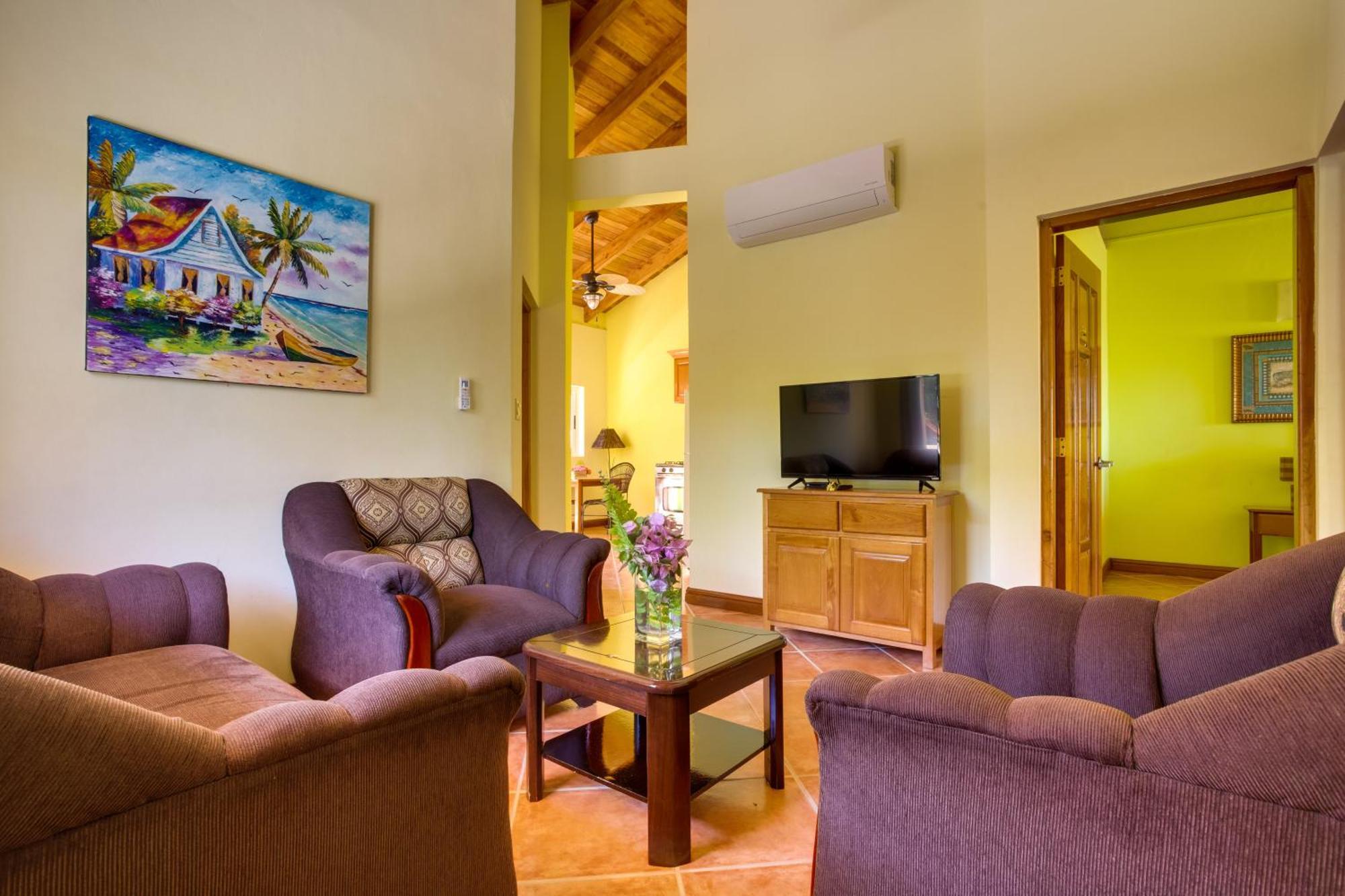 Laru Beya Resort Placencia Екстер'єр фото