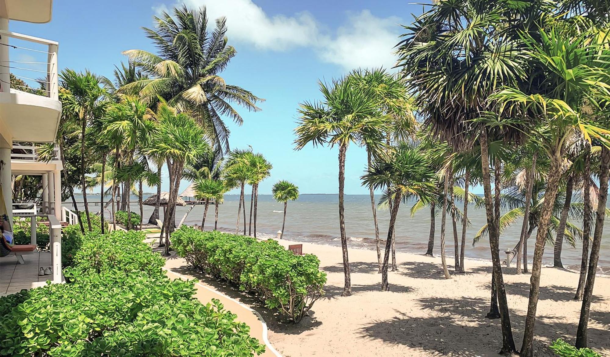 Laru Beya Resort Placencia Екстер'єр фото